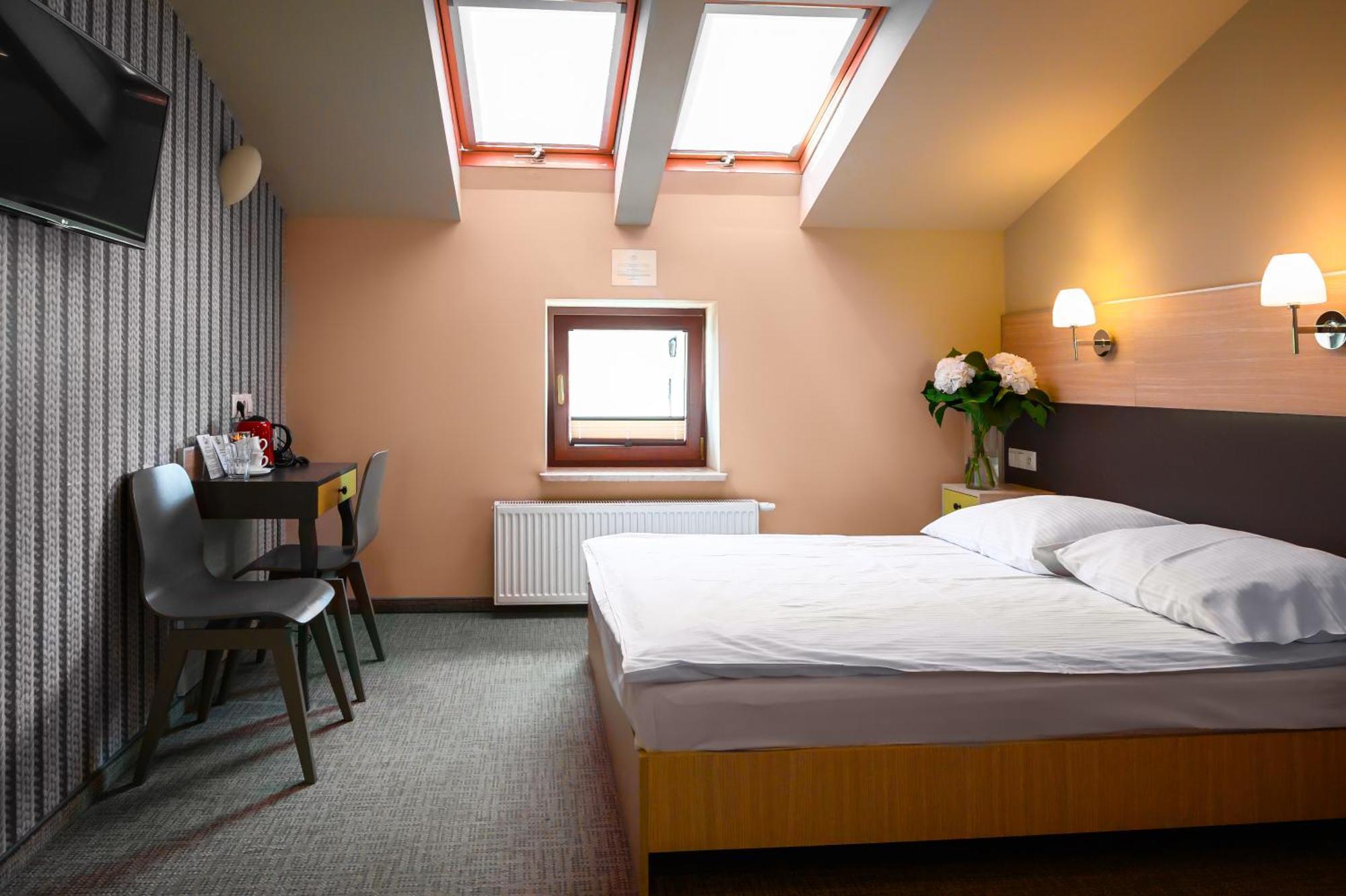 Hotel Kazimierz III — Photos 1